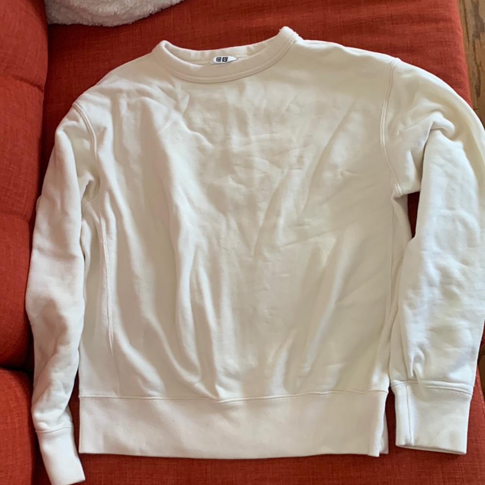 Uniqlo cream crewneck mens small